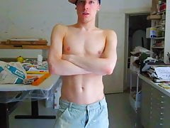TWINK IS ALWAYS HUNGRY FOR RAW COCK
