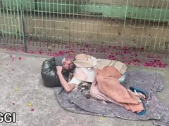 The doofy homeless boy