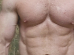 Gym fellow faps in douche after exercise