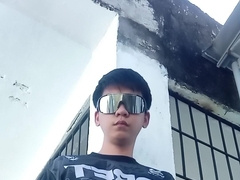 Long Rail Tapos Jakol sa Sementeryo. Sarap Marami Akong Nilabas