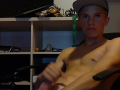 18yo Sporty Boys Porn Cums On Chair