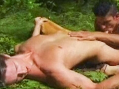 Bareback jungle penetration with Kalib Mohamed and Hudson Grant