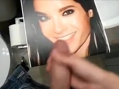 Bill Kaulitz of Tokio Hotel cum