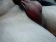 Amateur films his dick jerking session