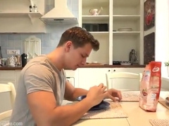 BA– Bob Marghiela bonks boyfrend Muscle pecker Niko Vangelis – bareback