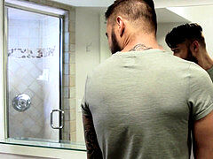 homosexual folks Find A quiet Place For Fuck