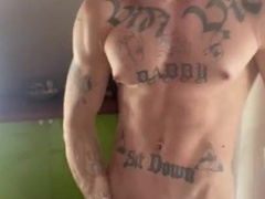 Masturbating off my ample meatpipe with XXL Popshot