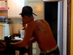 Talented took the roomie's gourd