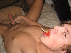 Non-professional hottie stroking his rager