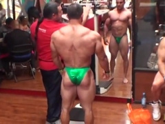 MUSCLEBUTT WORSHIP BODYBUILDER THONG BUBBLE BUTT
