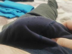 Solo male playing with his dick