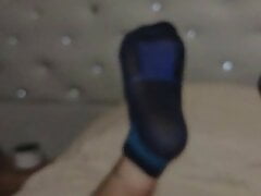 to masturbate on the soles of his feet
