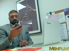 Office coworkers Diego Reyes and Marco Napoli analbanging