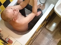 Urination, czech, skipthegames