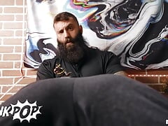 Markus Kage Puts His Dick In His Costumer Lev Ivankov's Throat Then Ties His Hand & Legs For Excitement - TWINK POP