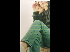 Homeless girl sneaker sock leg cum tribute