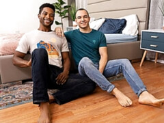 Landon & Dante shine in an amateur gay interracial scene