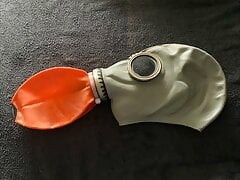 The N.V.A. MASK NO.1 - THE BREATH-SACK PART 1 - Latex Gasmask Breathplay
