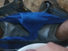 Busting nads in YMCA wc