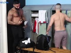 Muscled Rikk York Pounds Jock In The Ass Doggy Style Bussyhunter