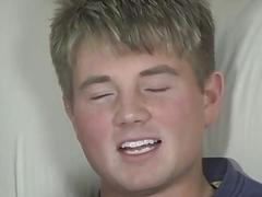 Group sex with horny and slim young gays sharing blowjobs