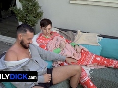 Stepdad Derek Allen catches his stepson Dakota Lovell jerking off - FamilyDick