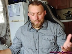 Professeur WolfgangWhite, excitant et dominant, éduque son étudiant dans un jeu de rôle scolaire - Gros éjaculation et discussions cochonnes !