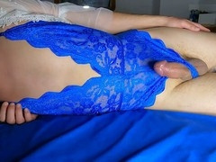 Solo, lingerie boy, wet dreams