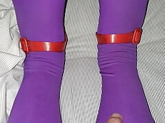 CD nylon pantyhose feet and shoes get wet and slippery.