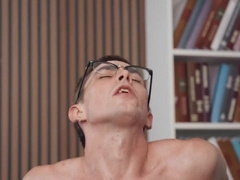 Monstrous Knob Support Gang – Masturbate Hunter & Luke Connors