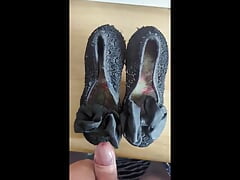 Shoe Cum Cumpilation
