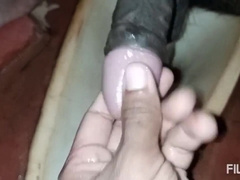 Bringing a stud home and providing the fellow gusto, කොල්ලෙක් ගෙදරට ගෙනල්ලා කොල්ලට සැප ද�