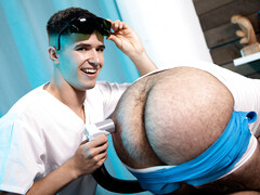 Hairy ass is not going to appeal to anyone