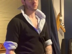 Preppy Dweeb Carvin Rhoads Faps After Uni Lecture