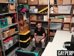 Security officer wrecks young Latino shoplifters donk