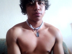 Maluma - my physique with my voice