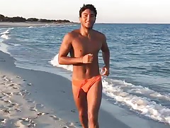 corsa in spiaggia