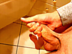 Amatorskie, small cock handjob, mały fiut