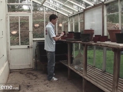 Eurocreme - Group drill in the greenhouse